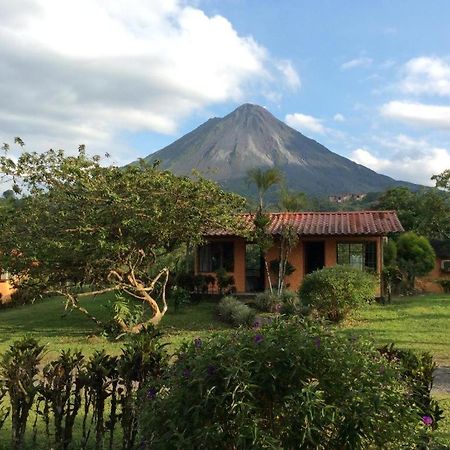 Cabinas Los Guayabos Hotel La Fortuna Esterno foto
