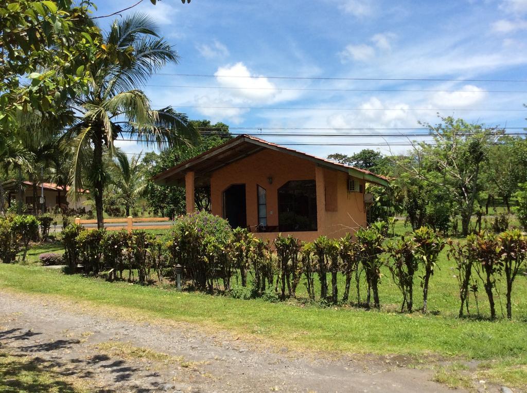Cabinas Los Guayabos Hotel La Fortuna Esterno foto